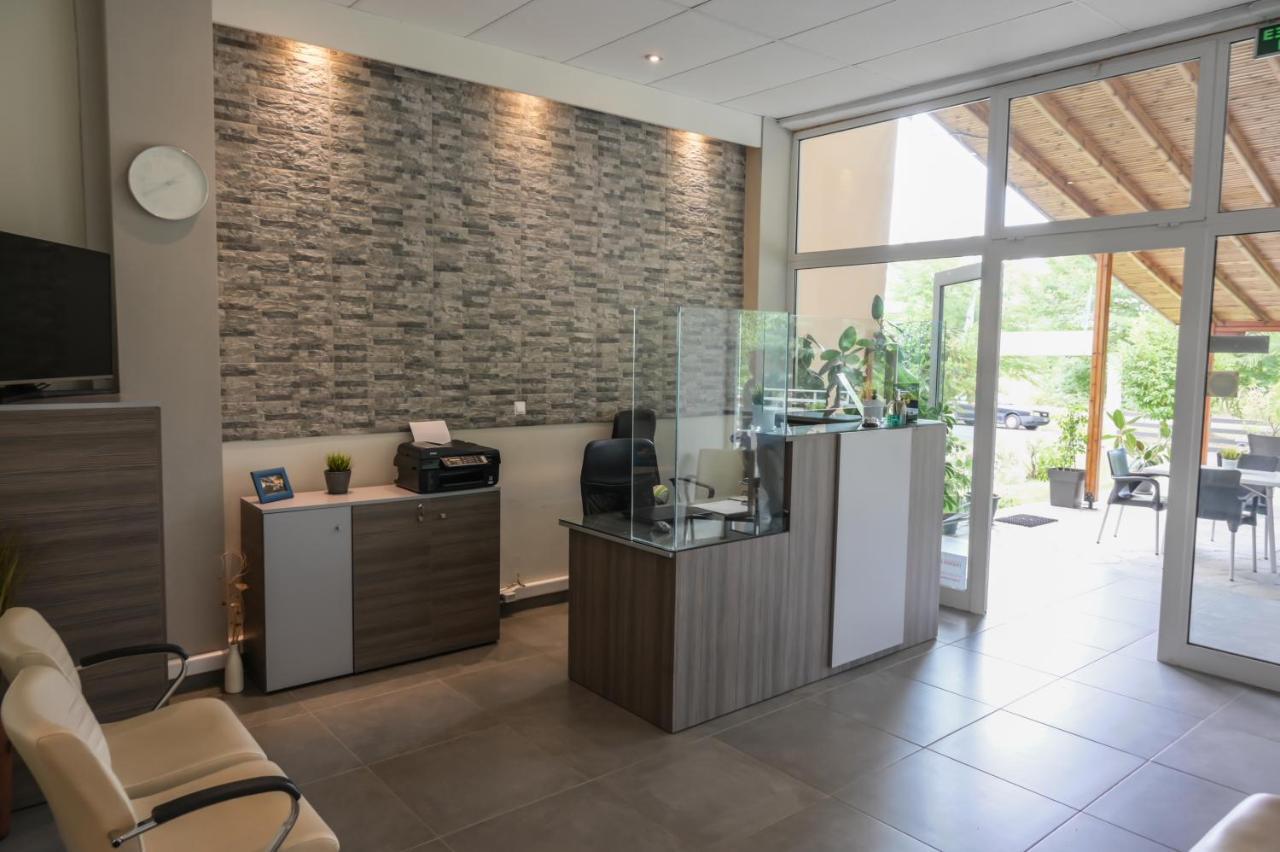 Hotel Geromichalos Paralia Skotinis Ngoại thất bức ảnh