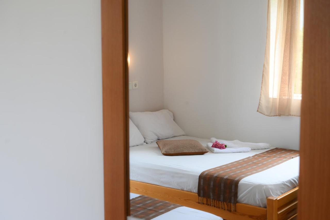 Hotel Geromichalos Paralia Skotinis Ngoại thất bức ảnh